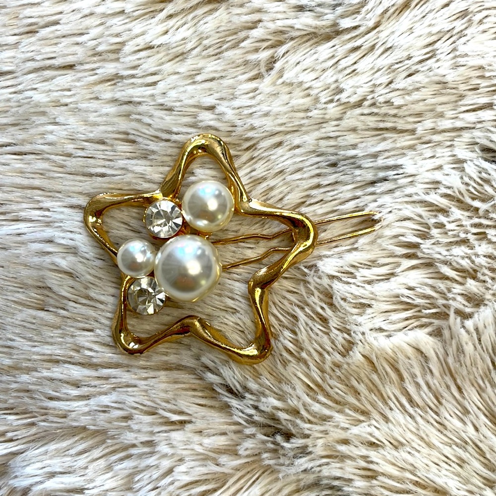 Golden diamond and pearl hairpin hair clip